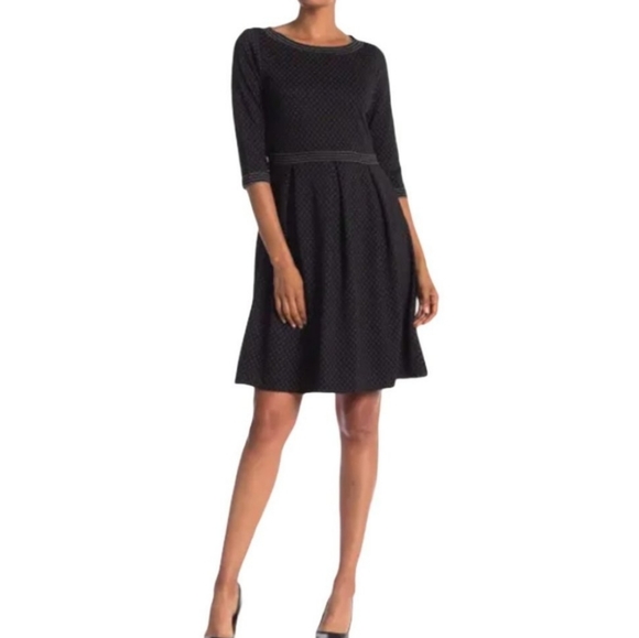 ☆NWT Max studio halfsleeve polkadot pleated dress☆ - Picture 7 of 9